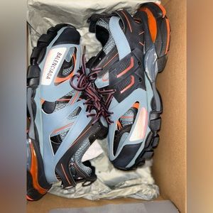 Balenciaga Track Sneaker - Dark Grey/ Black/ Red